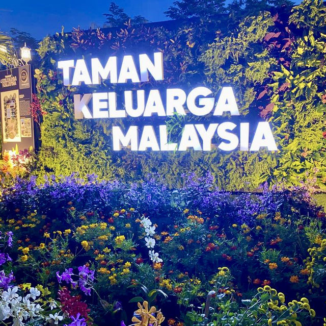 Royal Floria Putrajaya: A Blooming Showcase of Floral Beauty