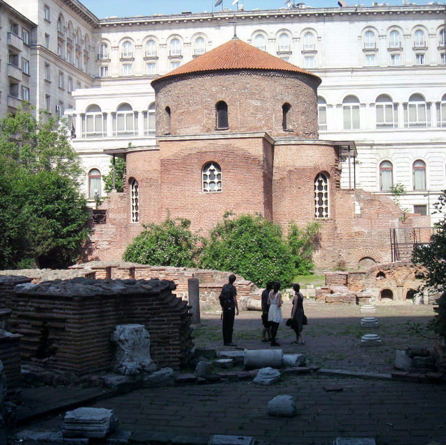 Have you seen an ancient 4th century church?