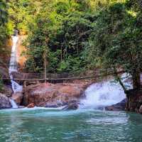 🇲🇾 Dive into Nature: Experience Langsir Waterfall
