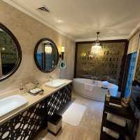 St Regis Bali Resort's Luxurious Oasis