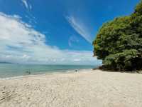 Sandy Skulls Beach