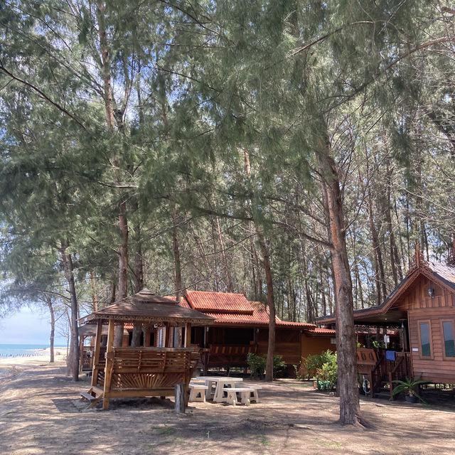 Relax De Tuwah Beach Resort