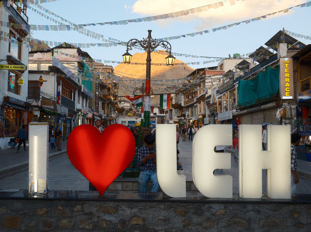Leh Ladakh เมืองแห่งหุบเขา India🇮🇳🏍️