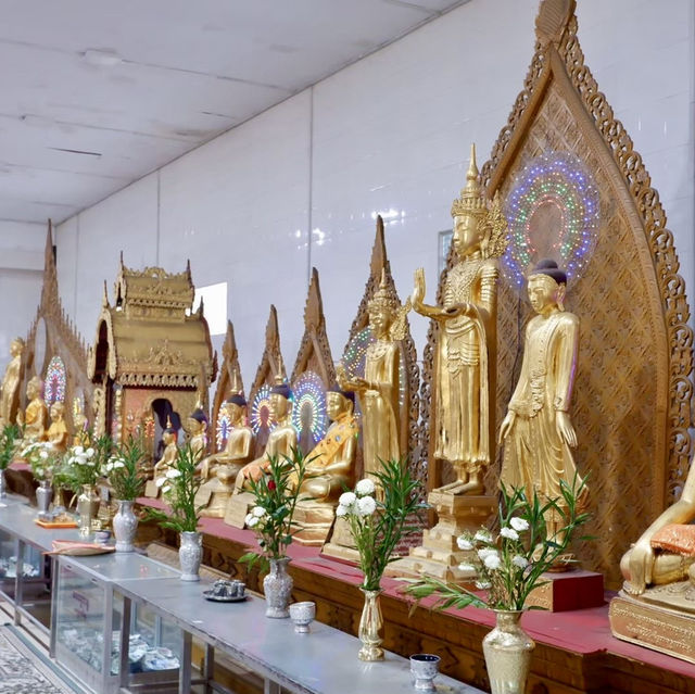 Chaukhtatgyi Buddha Temple “พระตาหวาน”