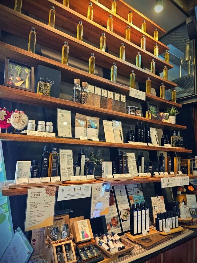 ごま油専門店 ✨queens bucket✨