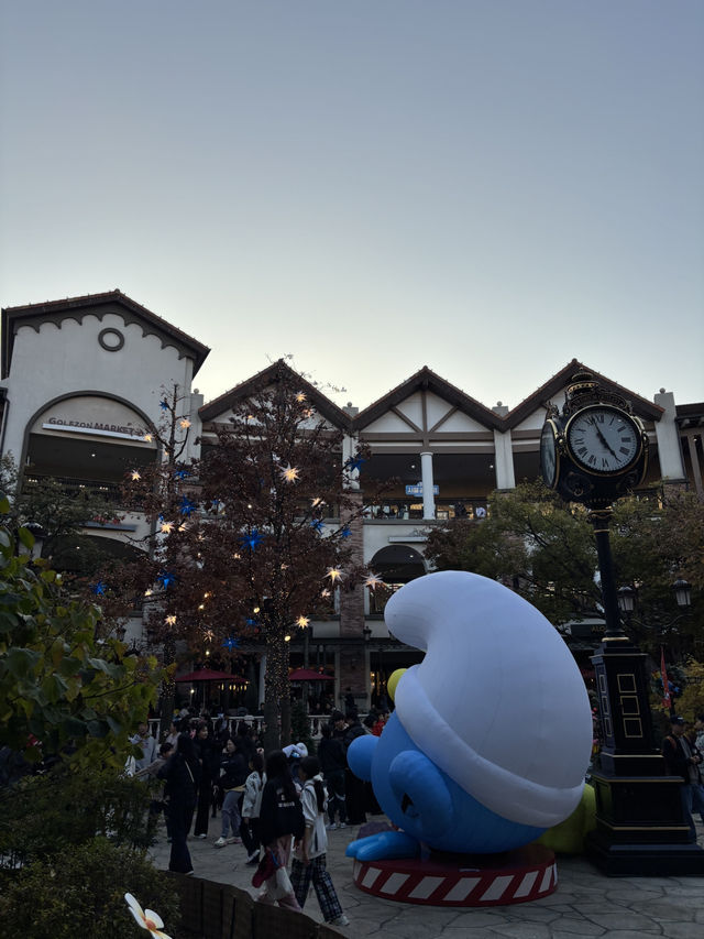 스머프와 아름답게 사진찍을 수 있는 시흥 프리미엄아울렛🤭