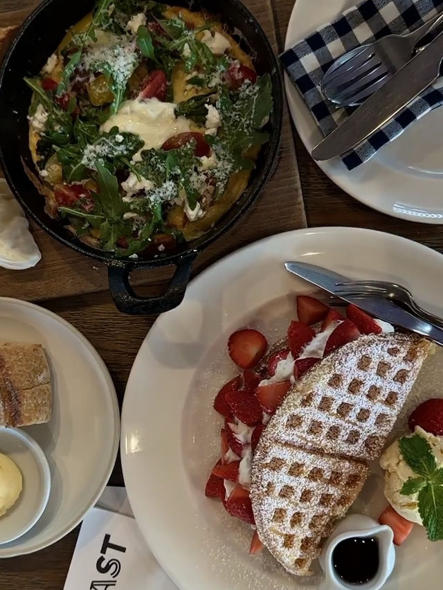 Roast Restaurant Bangkok: Where Brunch Meets Perfection!