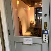 推し色クリームソーダとクリスマス限定フルーツサンド