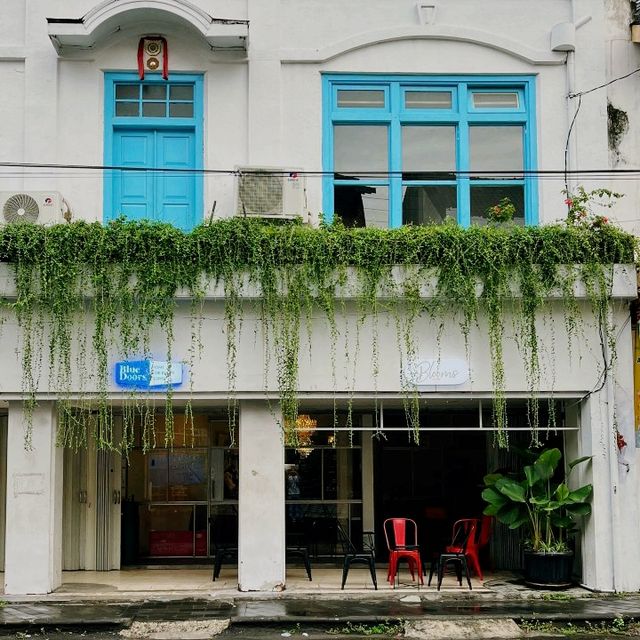Cozy Vibes at Blue Doors