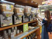 アメリカ旅行へ行ったら行くべきスーパー「Whole Foods Market」で何買ってる？