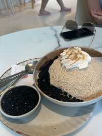 Cheevit Cheeva Hatyai: A Sweet Paradise for Dessert Lovers