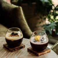 Bibli Library Cafe