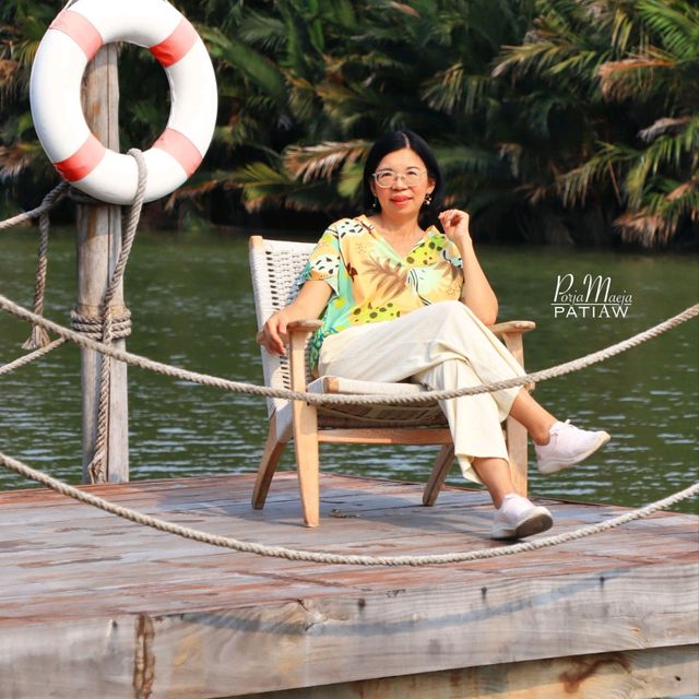 The Dishes Riverside พระสมุทรเจดีย์