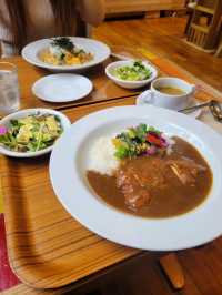 【徳島県の山奥にあるカフェ知ってる？】