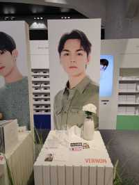 พาดู Artist-Made Collection by SEVENTEEN