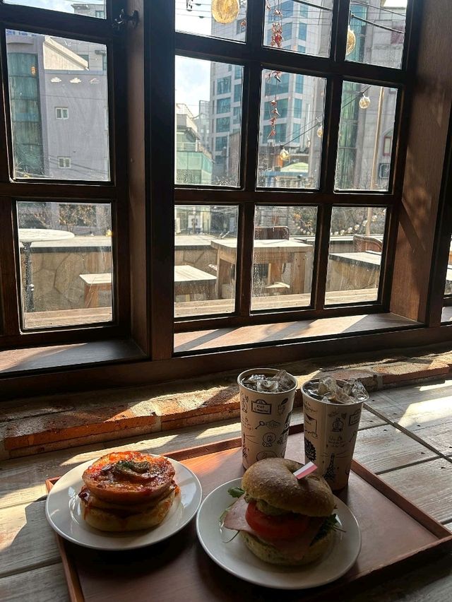 💜홍대 맛집 예쁜카페😘수상한 베이글