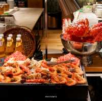 บุฟเฟต์ปูอลาสก้า Courtyard by Marriott Phuket Town
