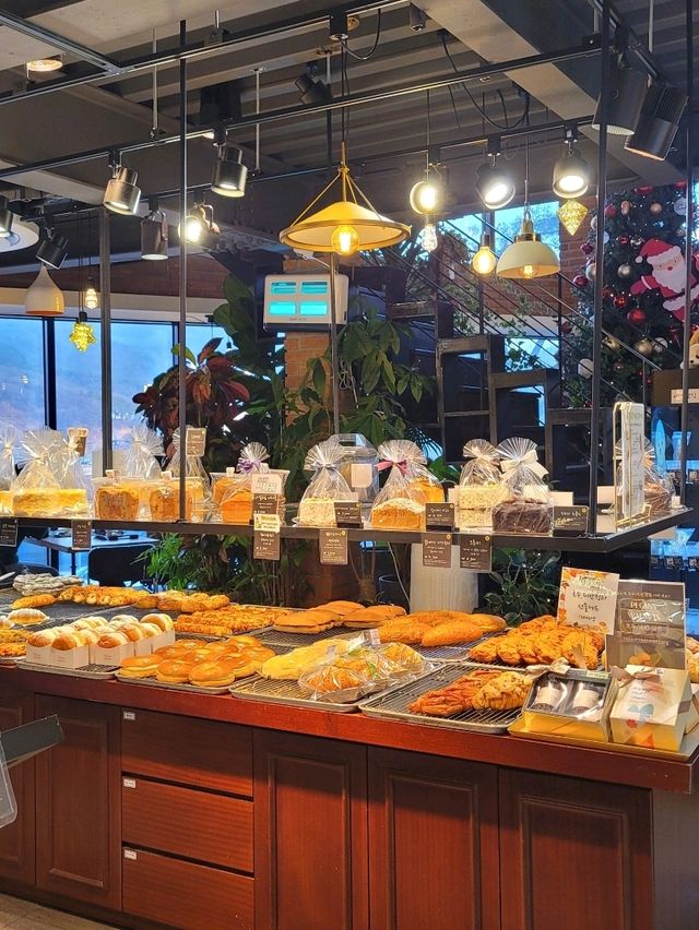 🍰최고의 빵 명장이 있는 분위기 좋은 카페🍰