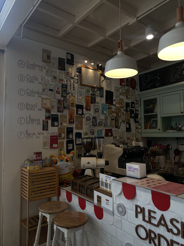 ร้านลับมินิมอลในปัตตานี