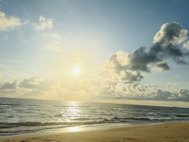 หาดทราย ทะเลม่วงงาม สิงหนคร สงขลา