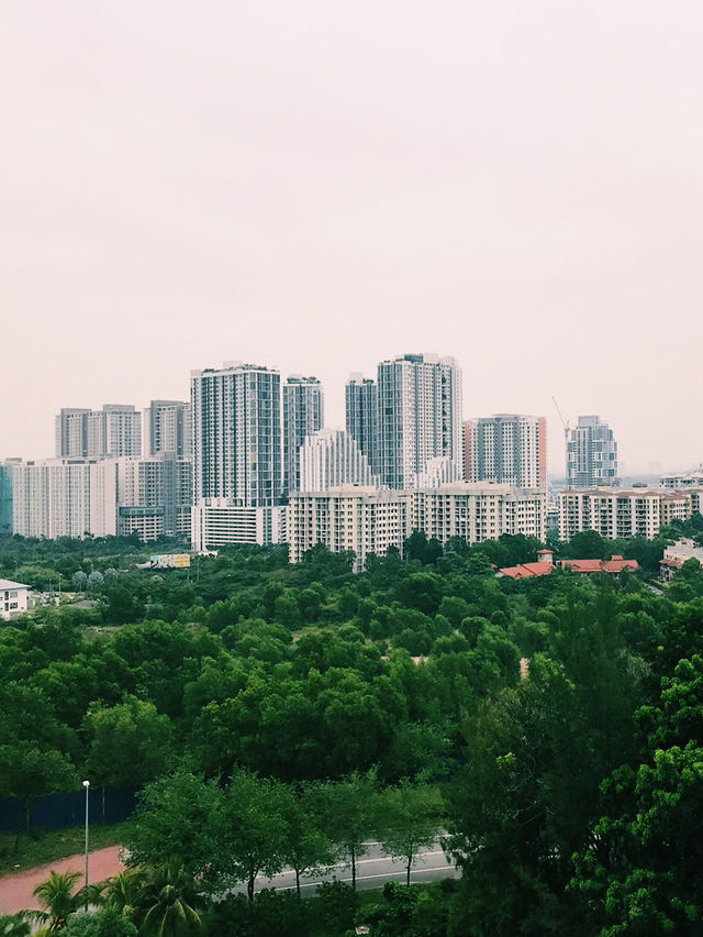A Hearty Lunch at Salam Noodles & A Cyberjaya View 🍜🏙️