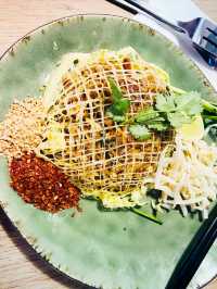A Thai Feast & A Literary Escape at Tamarind Square 🍜📚