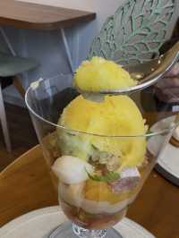 【北九州カフェ】唯一無二のパフェが味わえる人気のパフェのお店✨️