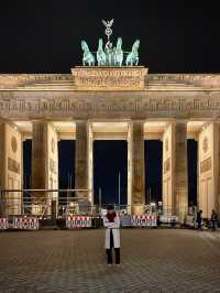  Berlin After Dark: A City That Never Sleeps