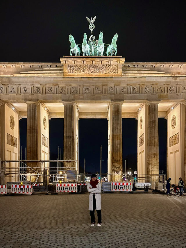  Berlin After Dark: A City That Never Sleeps