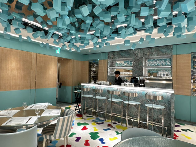 Blue box cafe Taipei