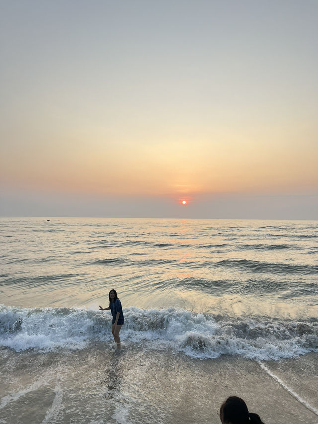 ดูพระอาทิตย์ขึ้นที่ริมทะเลหัวหินกัน 🌅✨