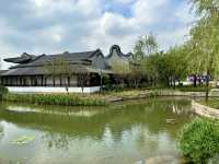 A Living Canvas: Guangzhou's New Cultural Hub Redefines Tradition