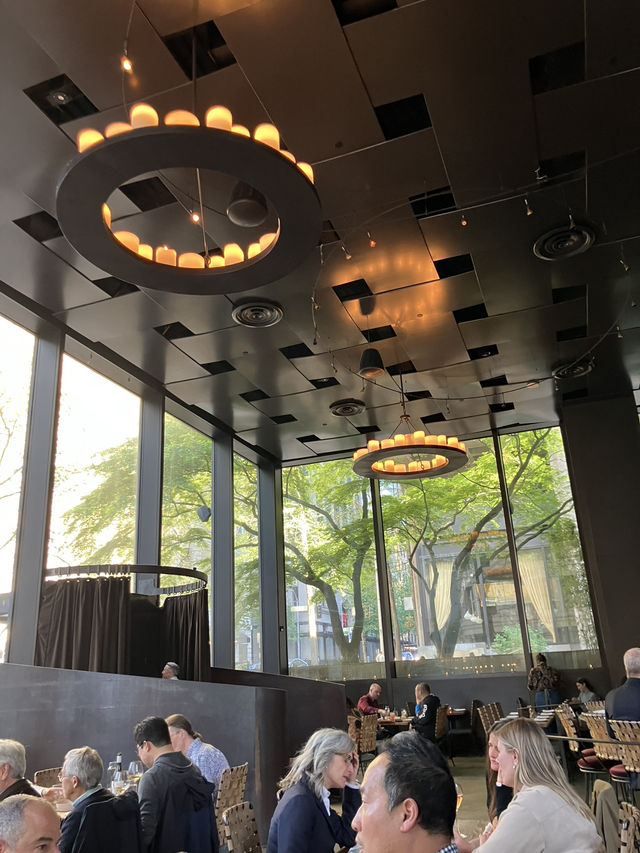시애틀의 분위기 좋은 맛집, Purple Cafe & Wine bar