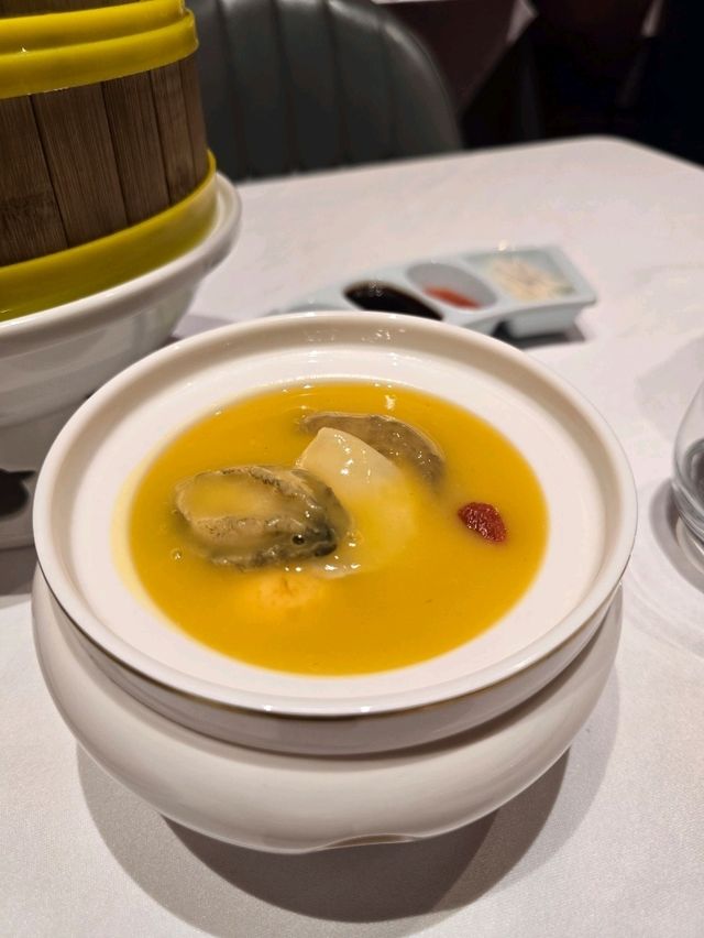 「北京人家超正烤鴨+乾隆白菜！古色古香京味食肆必打卡😍🍴」