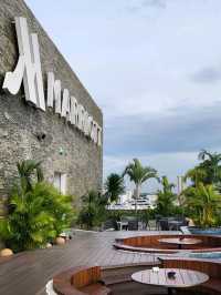 🌅 Chic Seaside Living at Batam Marriott – Where Elegance Meets the Ocean 🌊