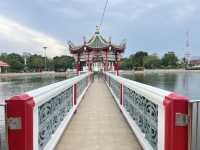 สวนตำหนักน้ำ ชลบุรี
