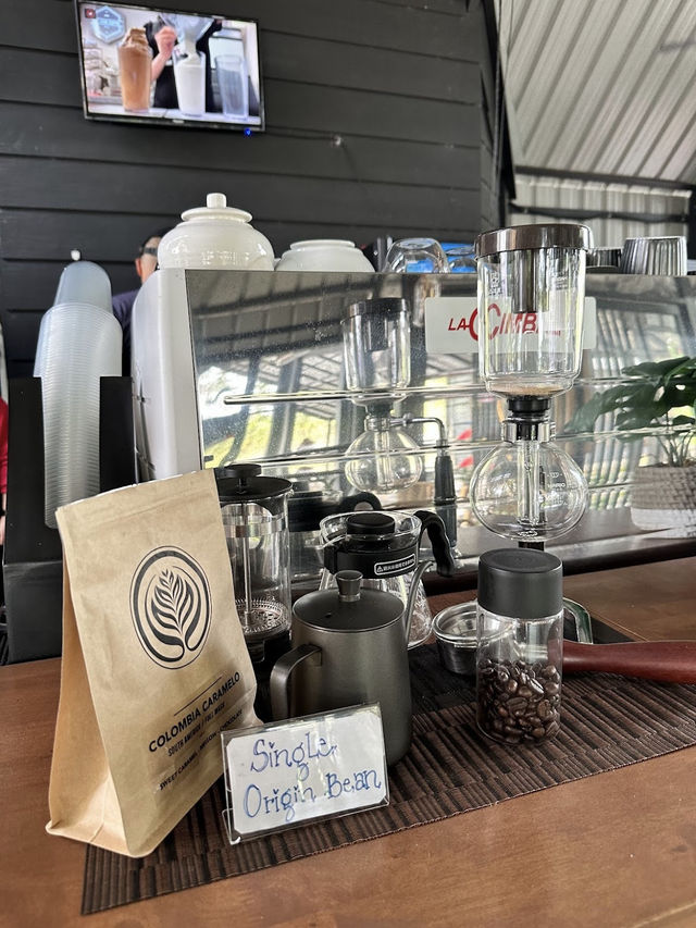 Charming Vibes at Likeside Cafe, Sepang