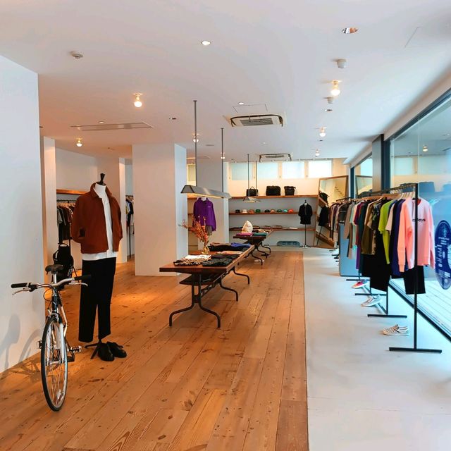 時裝店內的時尚咖啡店 Saturday NYC神戶店 🙌🏾🙌🏾