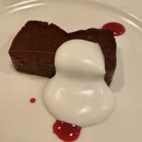 【東京/銀座🇯🇵】まるでパリで寄り道気分🇫🇷パリのワイン食堂