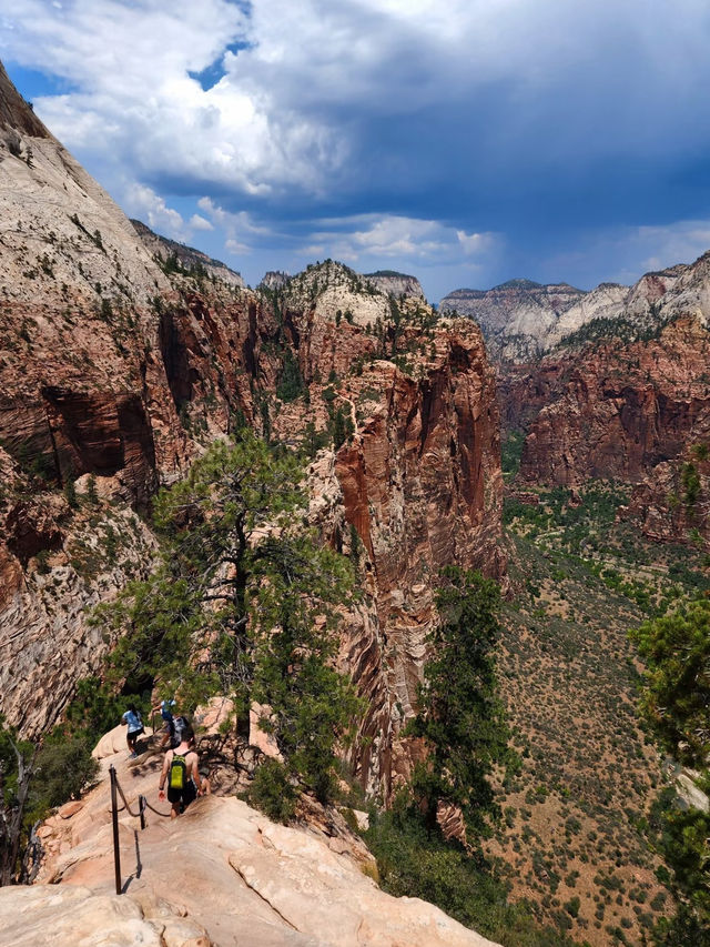 👼 Zion’s Most Thrilling Hike: Angel’s Landing Guide