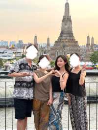 🌇 왓 아룬 뷰 한가득, 더 데크에서 즐기는 황홀한 칵테일 🍹