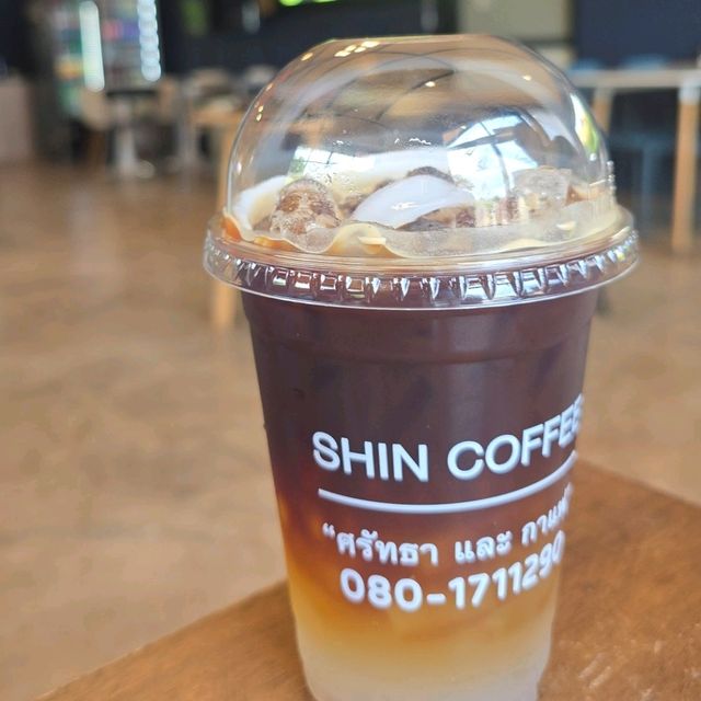 Shin Coffee Cafe &Bistro