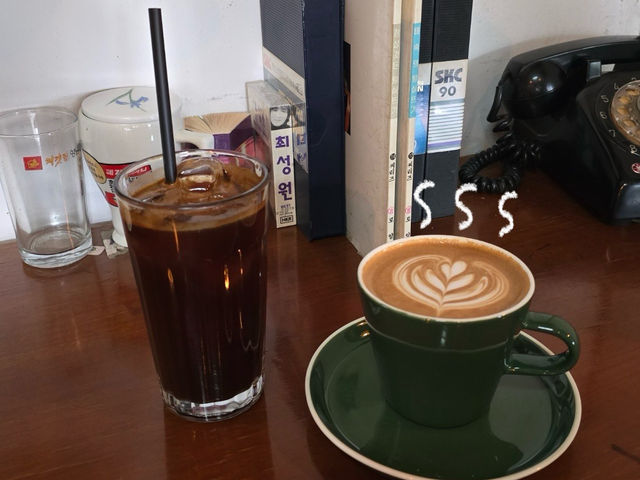 춘천) 할머니네 놀러온 분위기의 감성카페  ‘크로프트커피’ ☕️