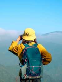 thrilling adventure for nature enthusiasts and cloud hunters to Ta Xua peak
