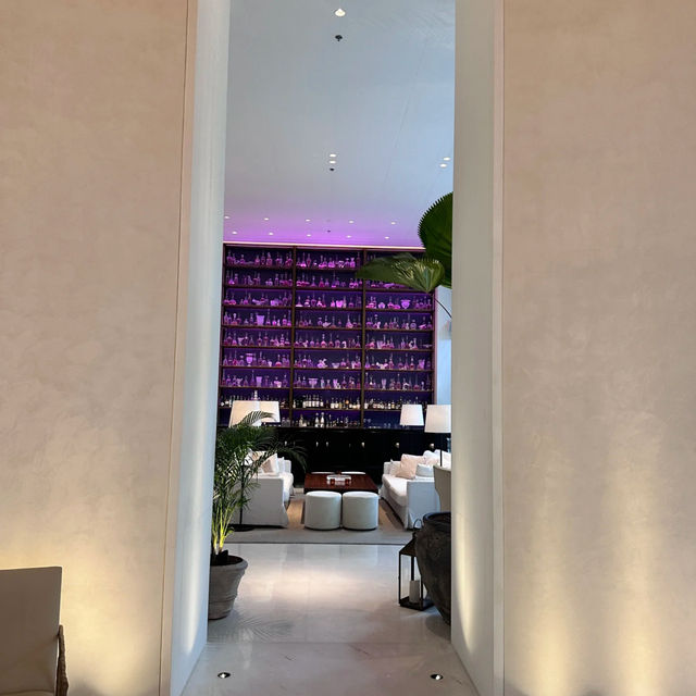 🏨 The Singapore EDITION: A Masterpiece of Detail & Green Design