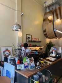 คาเฟ่เปิดใหม่ริมทะเล ย่านบางพระ