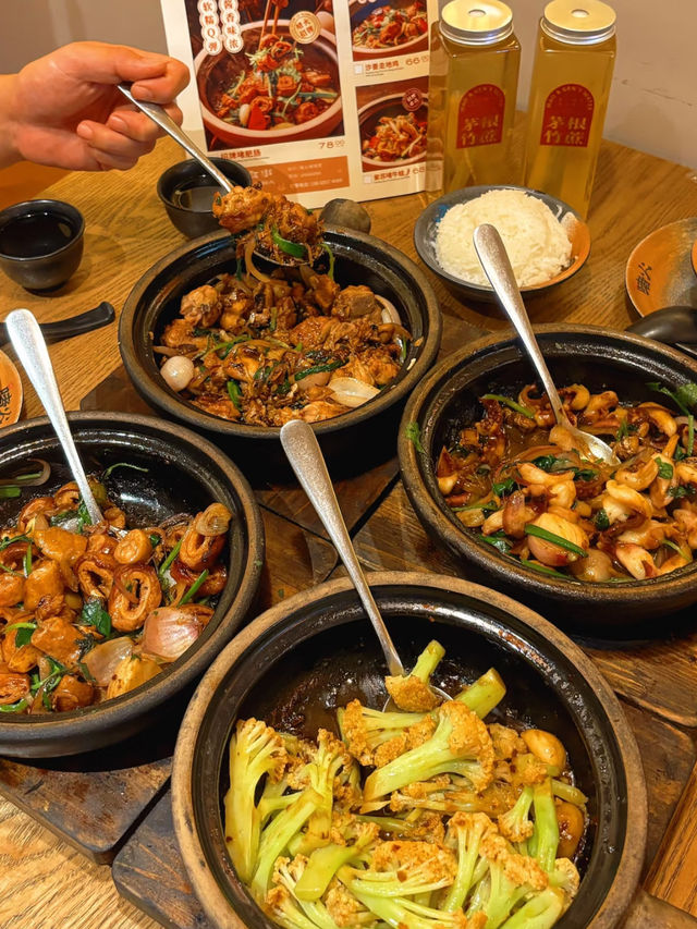 Guangzhou 🔥 This Clay Pot Hotpot Is So Good, I Need the Whole World to Know! 🫕💥