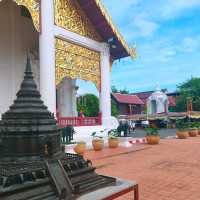 ไหว้พระทำบุญทีวัดเจดีย์หลวงวรวิหานจังหวัดเชียงใหม่