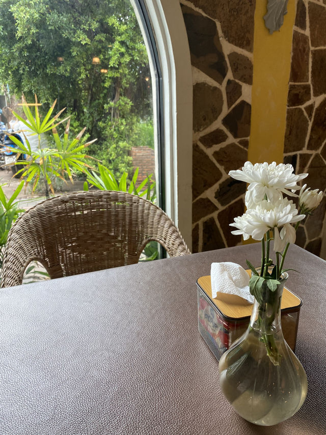 คาเฟ่ลับในเกาะล้าน