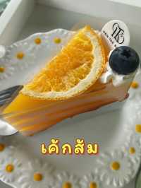HEN TAE KHAO CAFE เห็นแต่เขา 